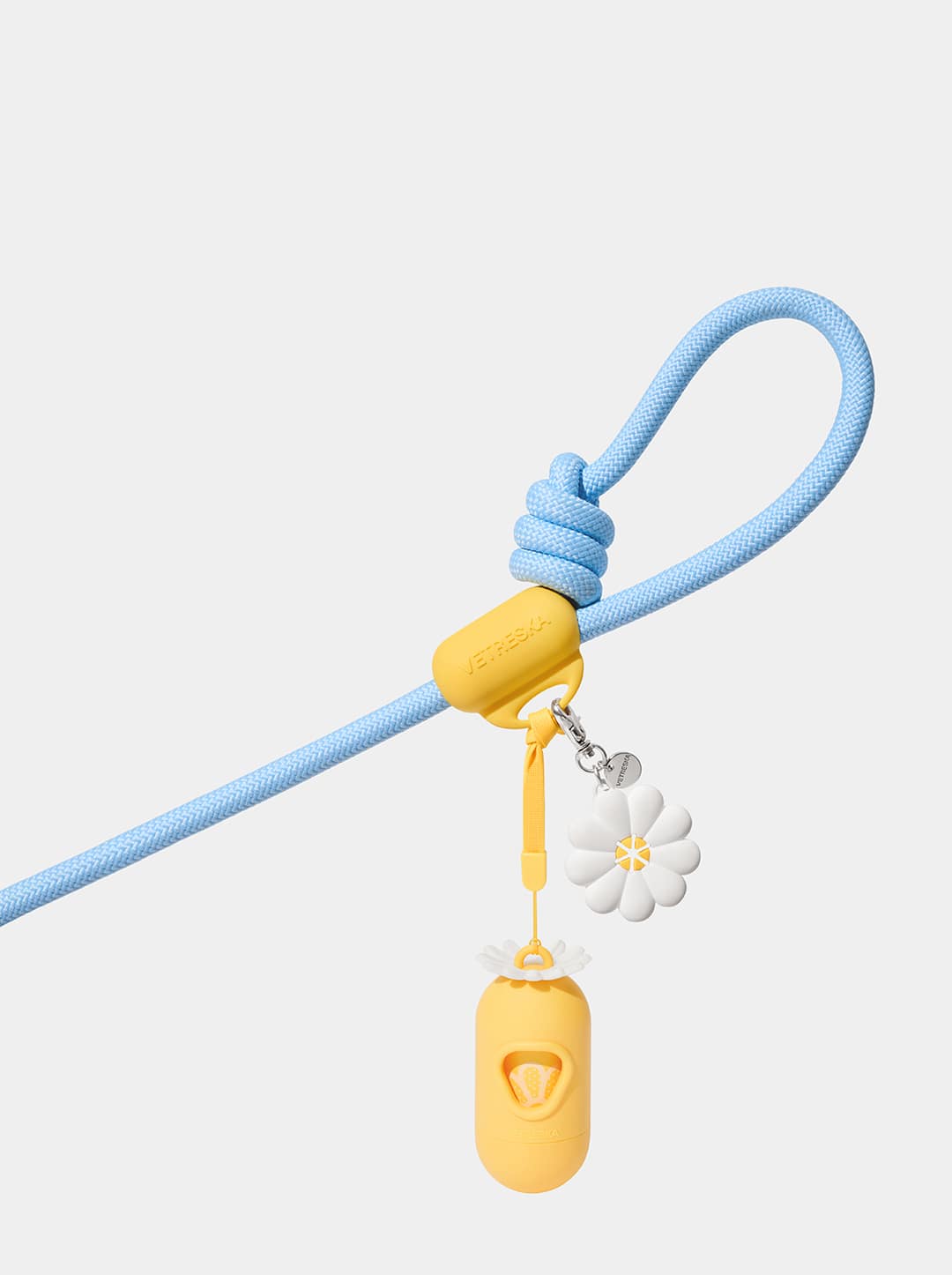 Daisy Connect Pet Poop Bag Hands-Free Clip
