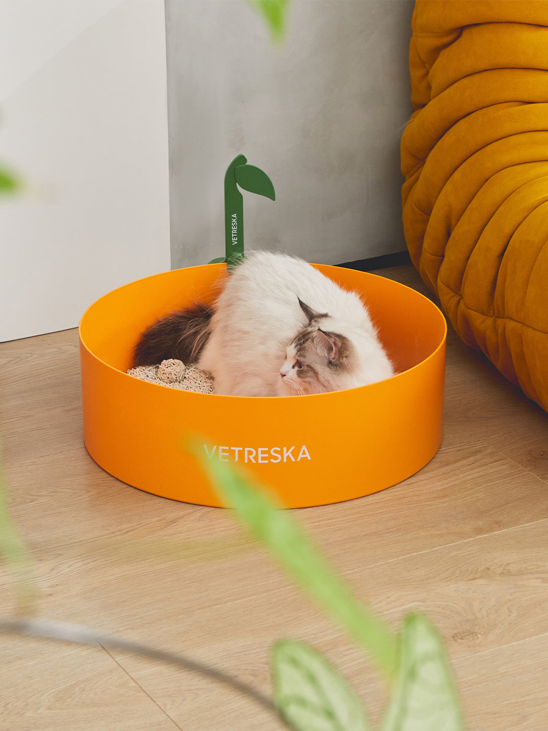 Vetreska - Tangerine Cat Litter Box