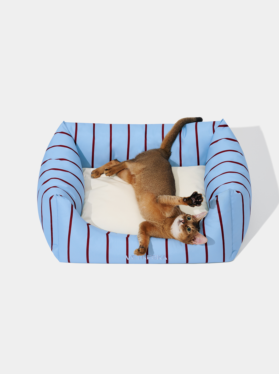 Vetreska Mist And Merlot Pet Sofa - Azure & Stripes