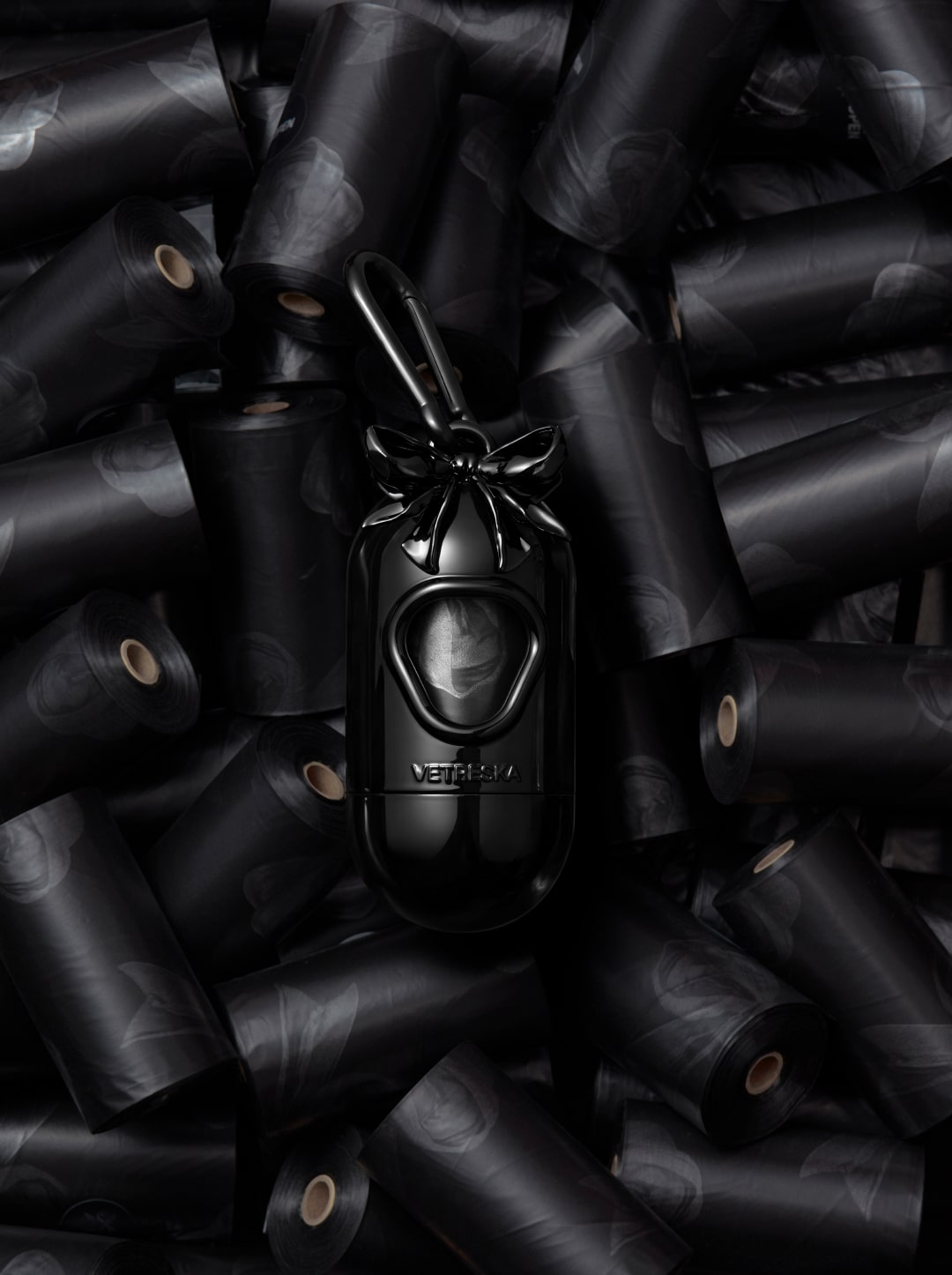 Bow De Noir Pet Poop Bags & Dispenser (1 Dispenser + 1 Roll)